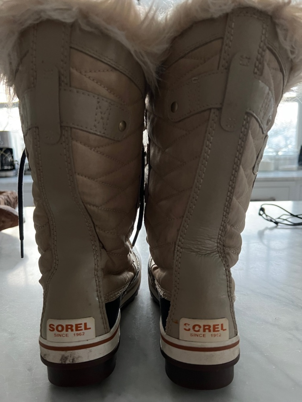 Women's Sorel Boots - Picture 2 of 6